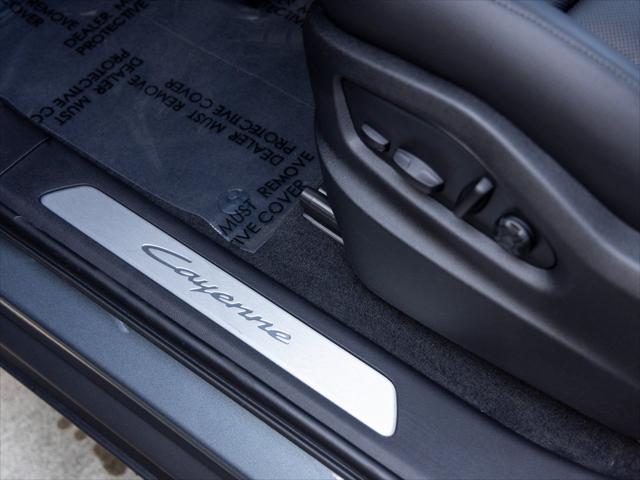 2026 Porsche Cayenne E-Hybrid Unknown