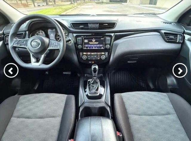 2020 Nissan Rogue Sport SV FWD Xtronic CVT