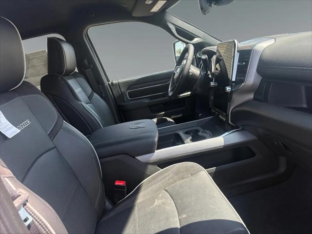 2026 Ram 3500 Laramie Mega Cab 4x4 64 Box