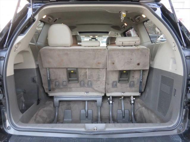 2019 Toyota Sienna XLE 8 Passenger