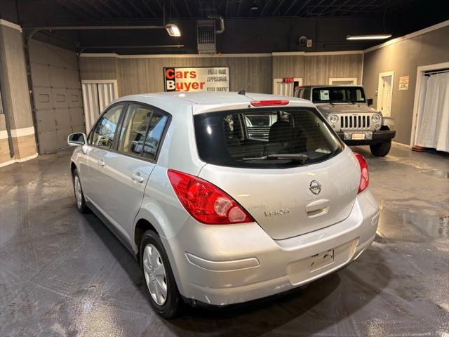 2012 Nissan Versa 1.8 S