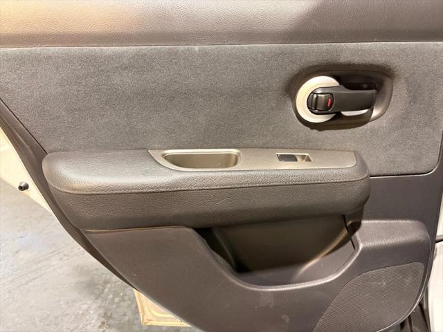 2012 Nissan Versa 1.8 S