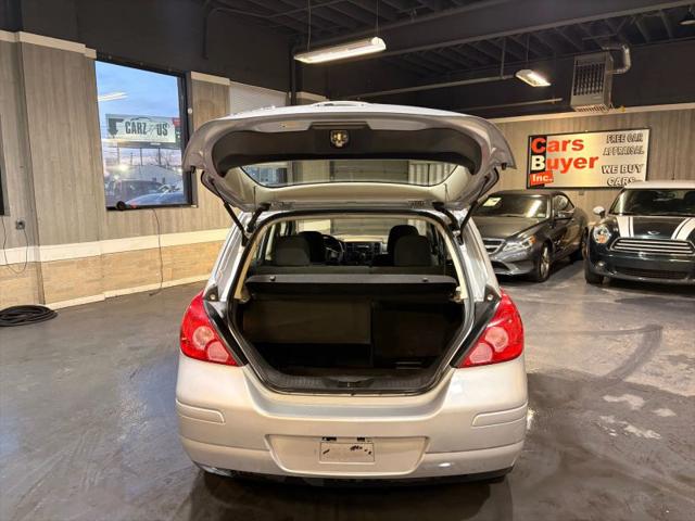 2012 Nissan Versa 1.8 S