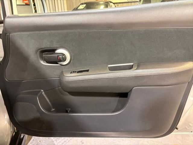 2012 Nissan Versa 1.8 S