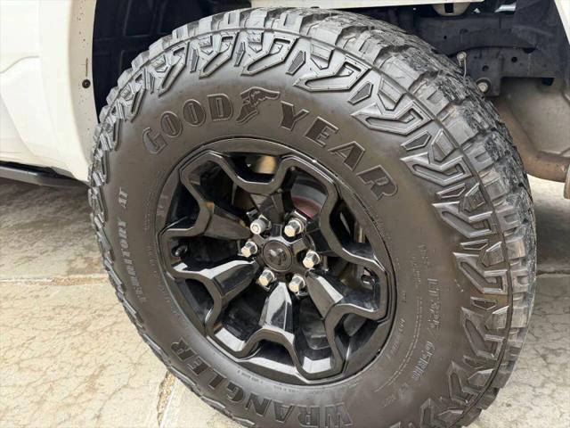 2022 Ram 1500 Laramie Crew Cab 4x4 5'7" Box