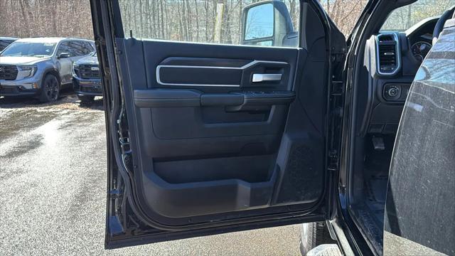 2025 Ram 2500 Big Horn Crew Cab 4x4 6'4" Box