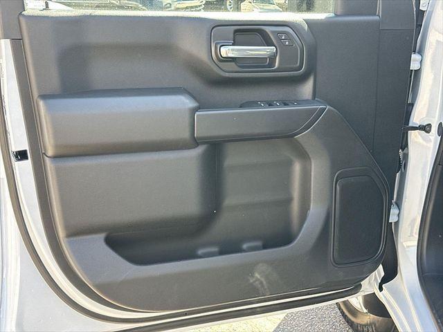 2026 GMC Sierra 2500HD Crew Cab, Long Bed, Pro, 4WD