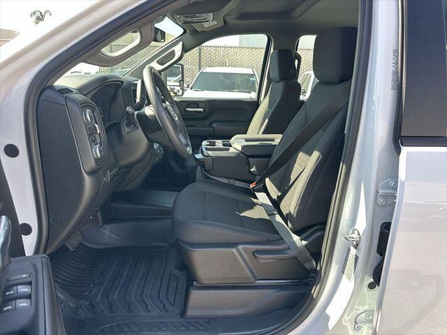 2026 GMC Sierra 2500HD Crew Cab, Long Bed, Pro, 4WD