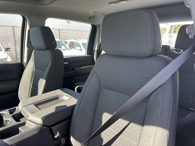 2026 GMC Sierra 2500HD Crew Cab, Long Bed, Pro, 4WD
