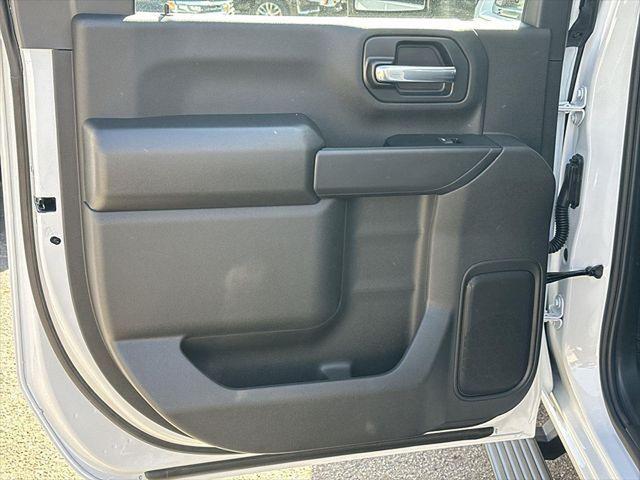 2026 GMC Sierra 2500HD Crew Cab, Long Bed, Pro, 4WD
