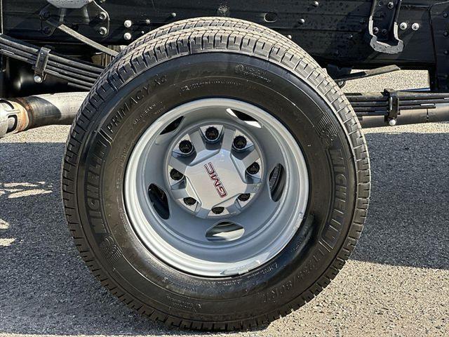 2026 GMC Sierra 3500HD Pro