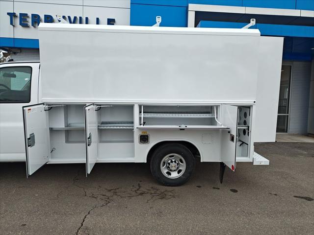 2026 Chevrolet Express Cutaway Work Van