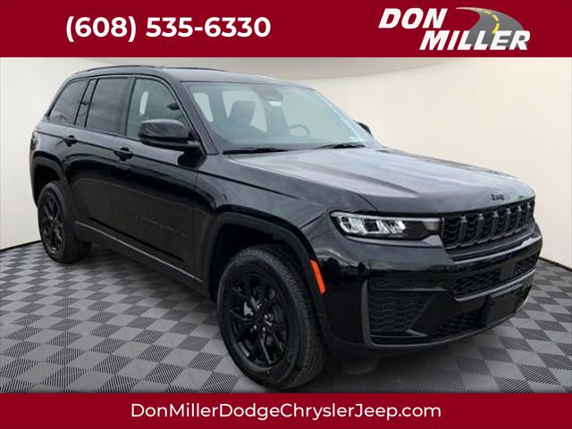 2026 Jeep Grand Cherokee Altitude 4x4 for sale in Madison, WI
