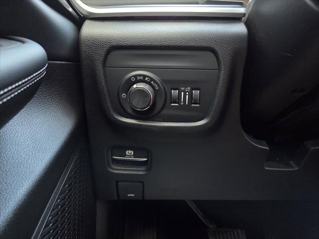 2026 Jeep Grand Cherokee Laredo 4x4