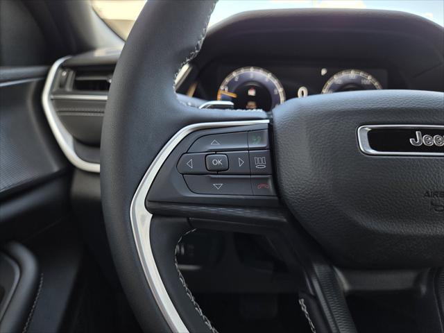 2026 Jeep Grand Cherokee Laredo 4x4