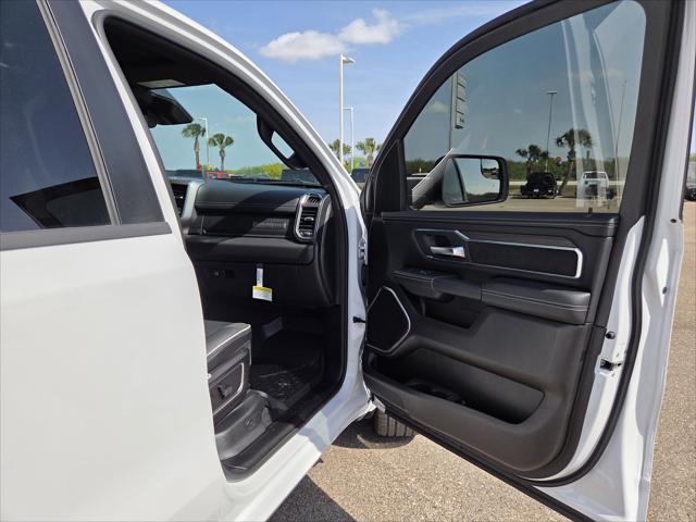 2026 Ram 1500 Laramie Crew Cab 4x4 5'7" Box