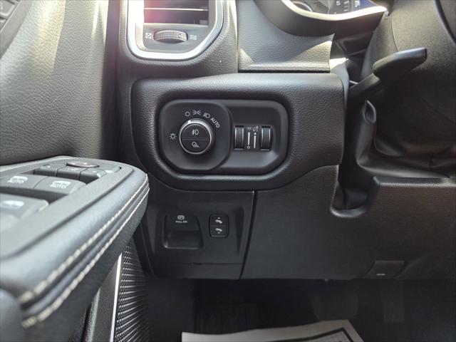 2026 Ram 1500 Laramie Crew Cab 4x4 5'7" Box