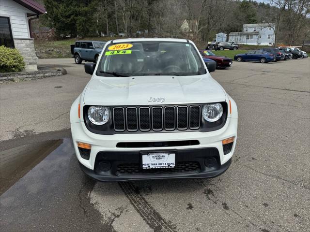 2023 Jeep Renegade Latitude 4x4