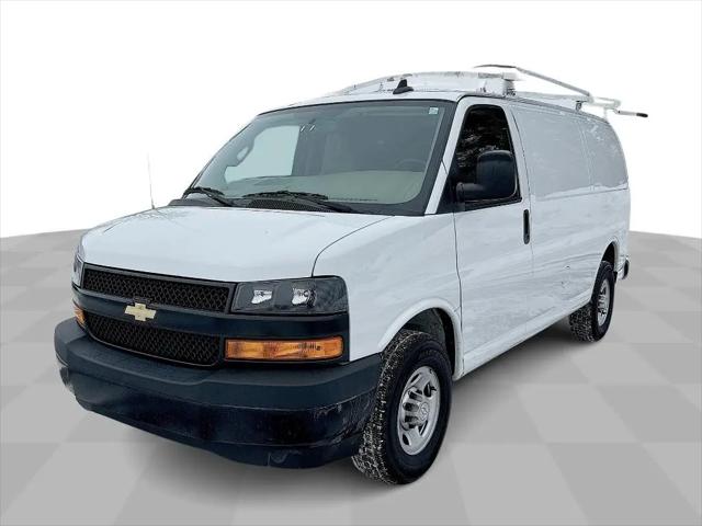 2021 Chevrolet Express Cargo Van RWD 3500 Regular Wheelbase WT for sale in Painesville, OH