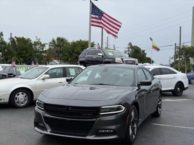 2016 Dodge Charger SXT for sale in Pompano Beach, FL