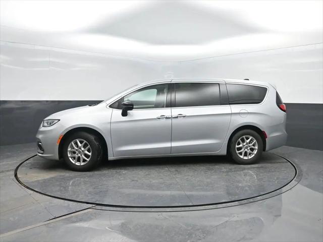 2024 Chrysler Pacifica Touring L for sale in Charles City, IA