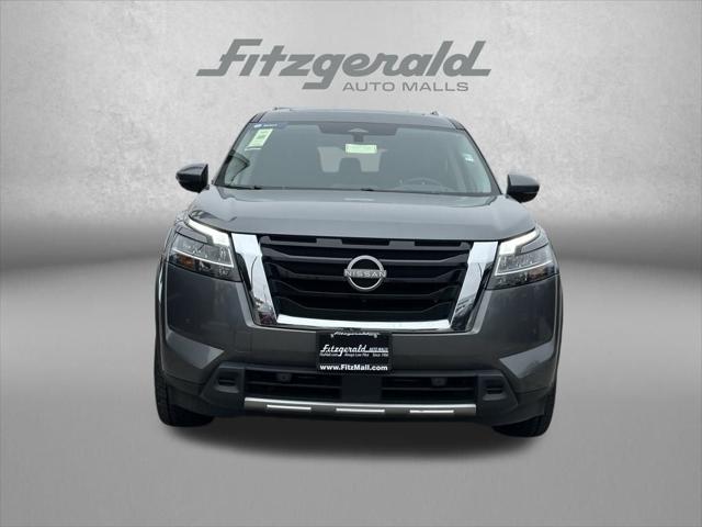 2023 Nissan Pathfinder Platinum 4WD