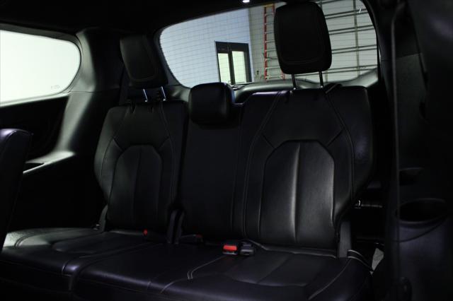 2022 Chrysler Pacifica Hybrid Touring L