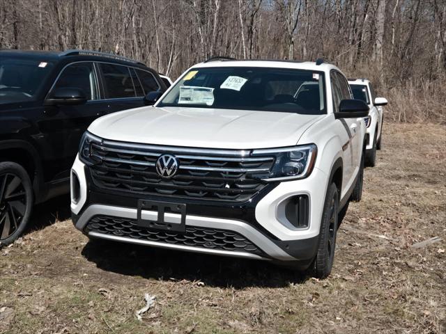 2026 Volkswagen Atlas Peak Edition