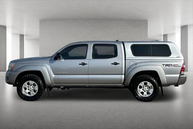 2015 Toyota Tacoma 4WD DOUBLE CAB V6 MT