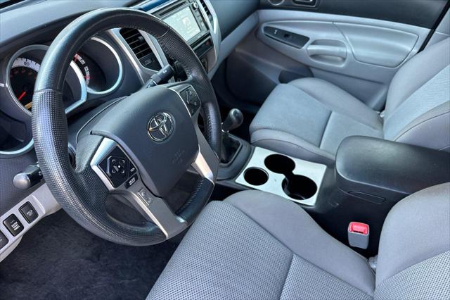 2015 Toyota Tacoma 4WD DOUBLE CAB V6 MT