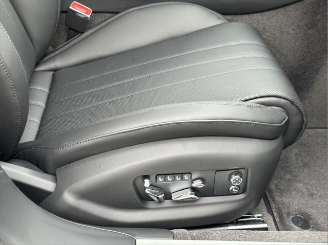 2026 Bentley Flying Spur V8