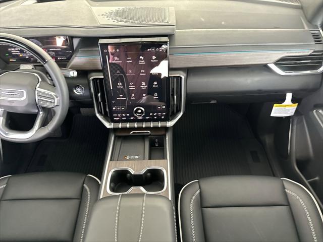 2026 GMC Acadia Denali FWD
