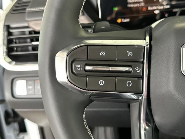 2026 GMC Acadia Denali FWD