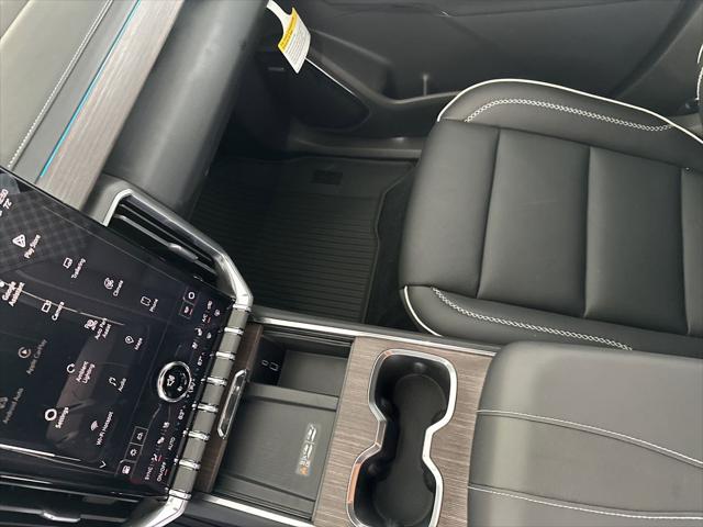 2026 GMC Acadia Denali FWD