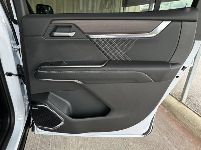 2026 GMC Acadia Denali FWD