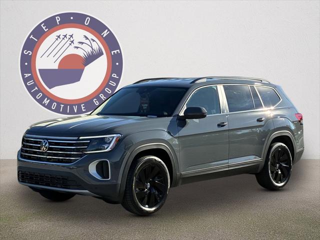 2026 Volkswagen Atlas SE with Technology