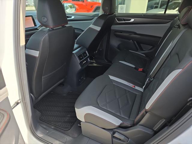 2026 Volkswagen Atlas Peak Edition