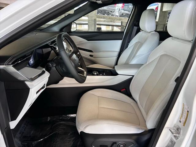 2026 Jeep Cherokee Laredo 4x4