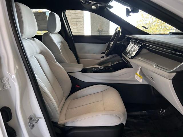 2026 Jeep Cherokee Laredo 4x4