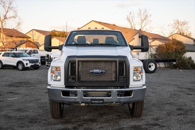 2025 Ford F-650 Base