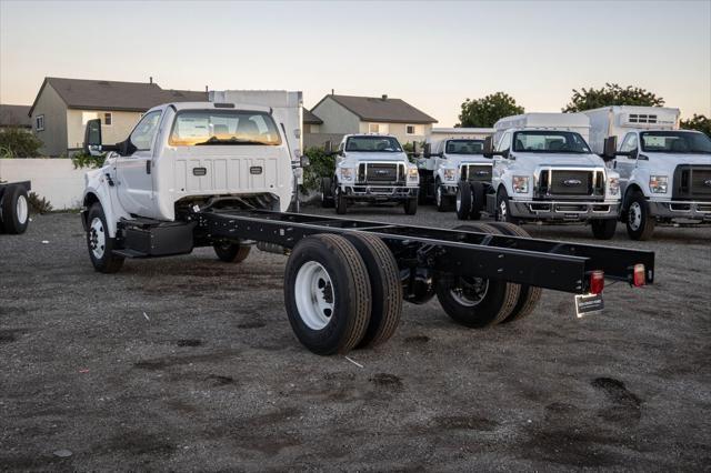 2025 Ford F-650 Base