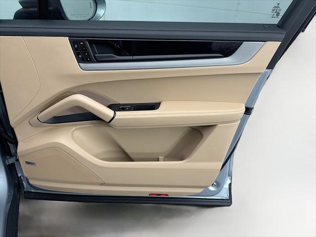 2026 Porsche Cayenne Unknown