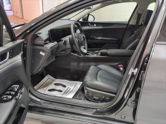2025 Kia K5 EX
