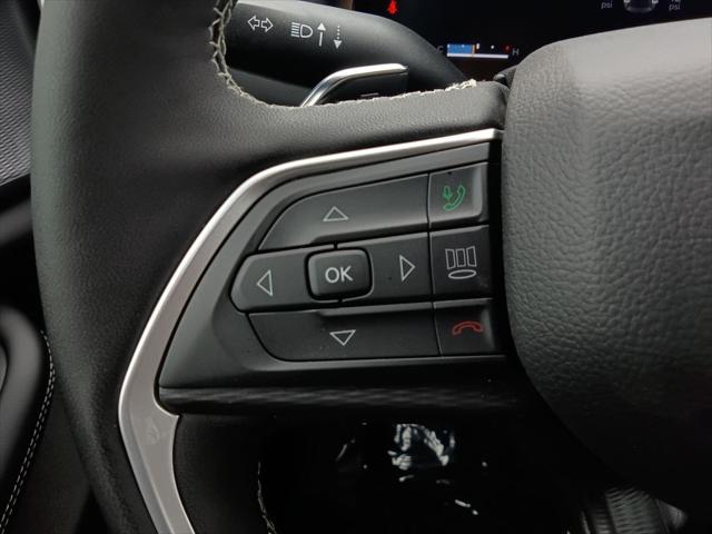 2026 Jeep Grand Cherokee Altitude 4x2