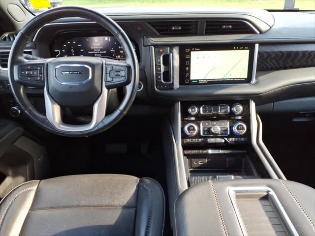2022 GMC Yukon XL 4WD Denali