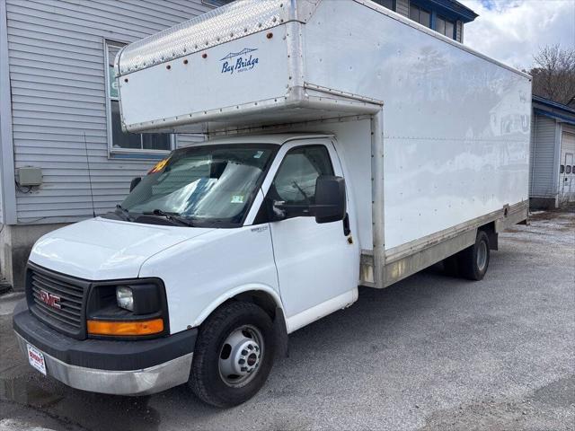 2016 GMC Savana Cutaway 3500 for sale in Ludlow, VT