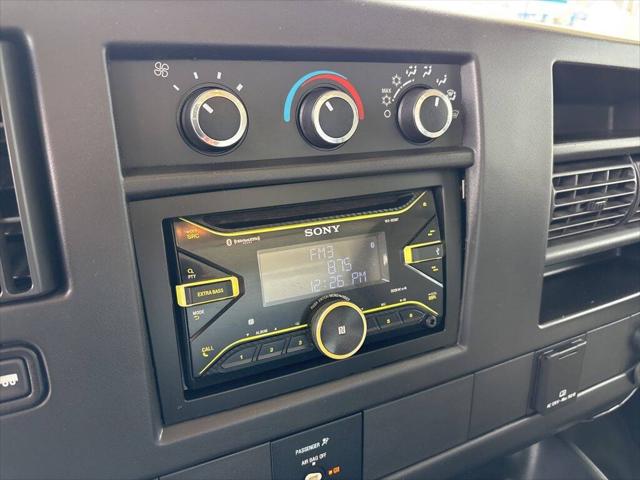2016 GMC Savana Cutaway 3500