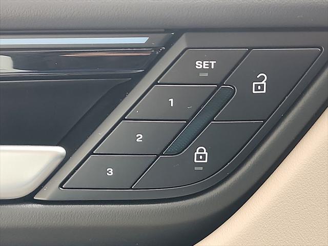 2025 Porsche Macan Electric Unknown