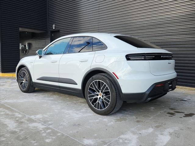 2025 Porsche Macan Electric Unknown