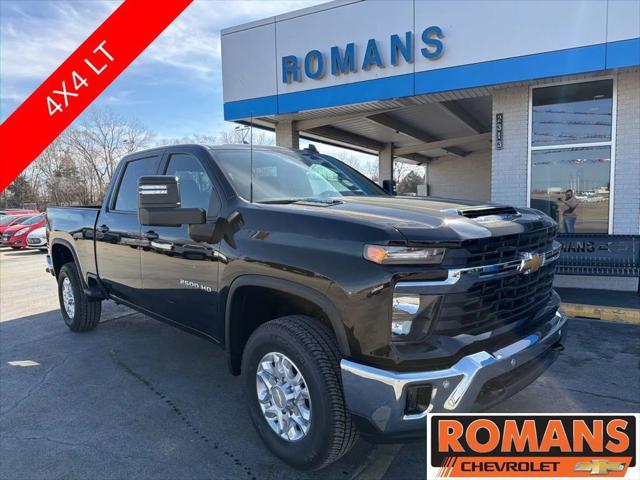 2025 Chevrolet Silverado 2500HD 4WD Crew Cab Standard Bed LT for sale in Independence, KS